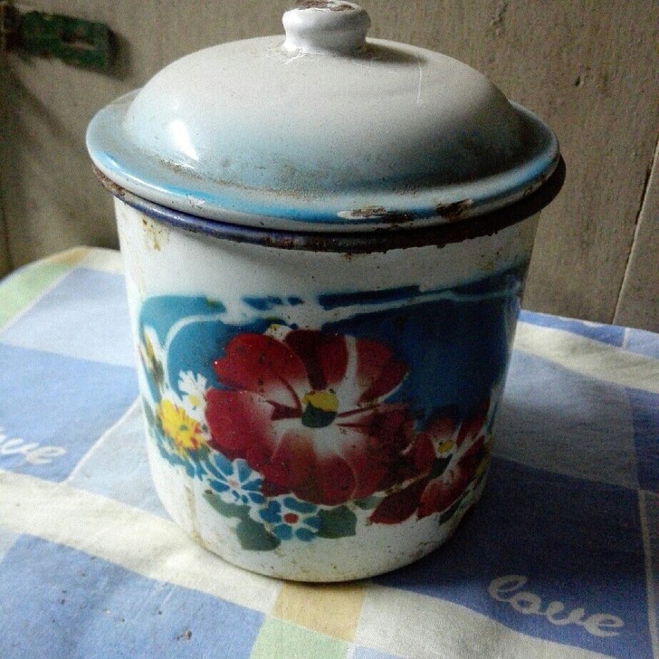 搪瓷茶缸