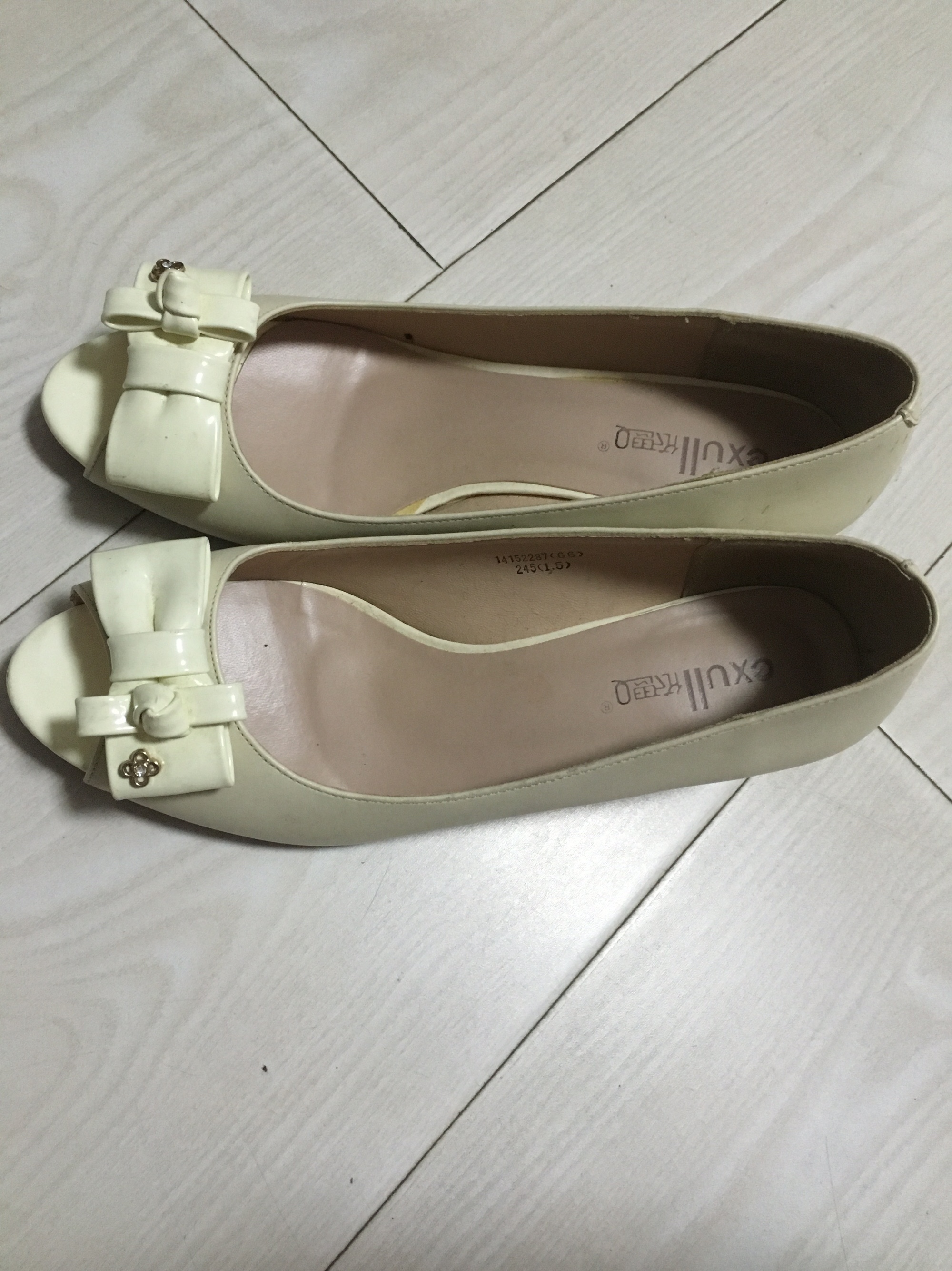 【依思q女鞋38】_二手_转让_回收 – 闲鱼