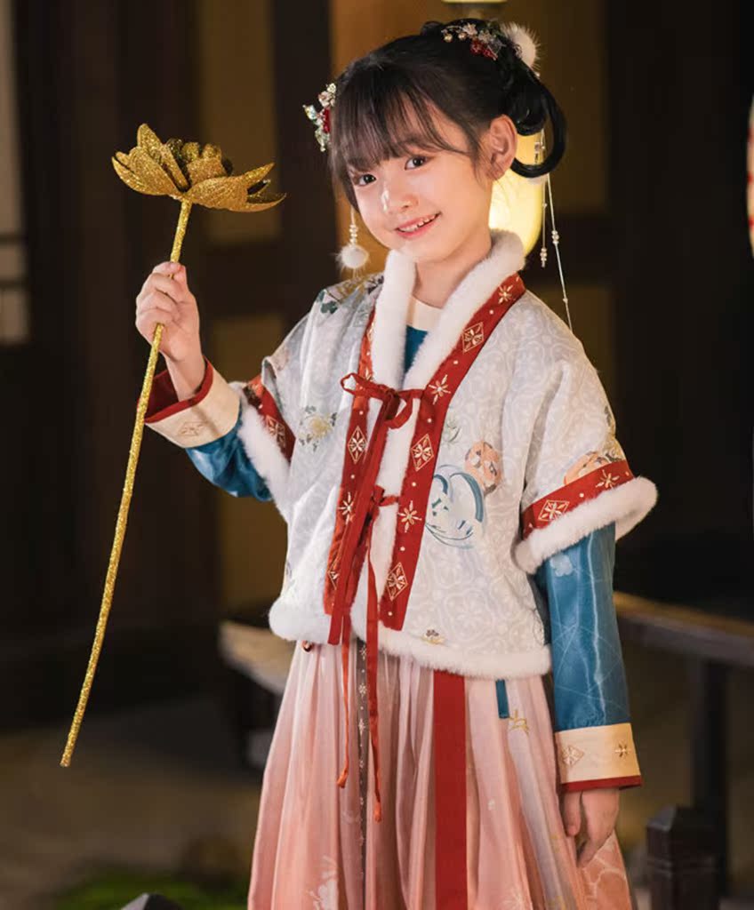 知否 女童汉服冬装儿童中国风古装加厚保暖拜年服唐装套装明制女