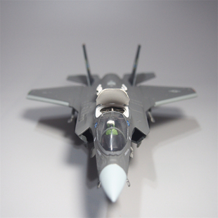 L1:72F35B飞机模型合金仿真战斗机玩具隐形舰载机军事摆件小众热