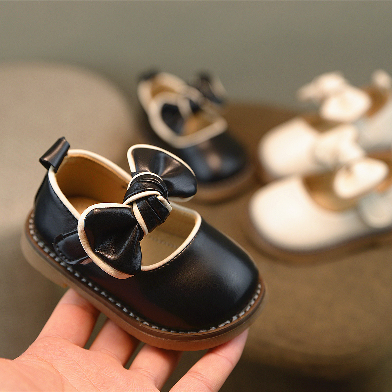春季新款女宝宝鞋子1一3岁小童公主皮鞋软底学步鞋婴儿童透气单鞋
