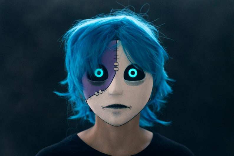 俄罗斯代购sallyface手作游戏发光角色扮演cosplay面具定制