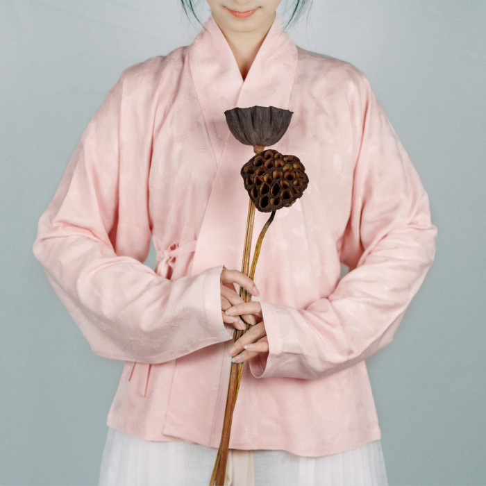 一折褙子汉服 女短_山月集 正品原创现货汉服女宋制直领对襟短衫优惠