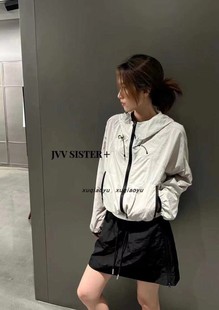 JVV SISTER透气轻薄速干连帽短外套女夏宽松户外休闲防晒上衣夹克