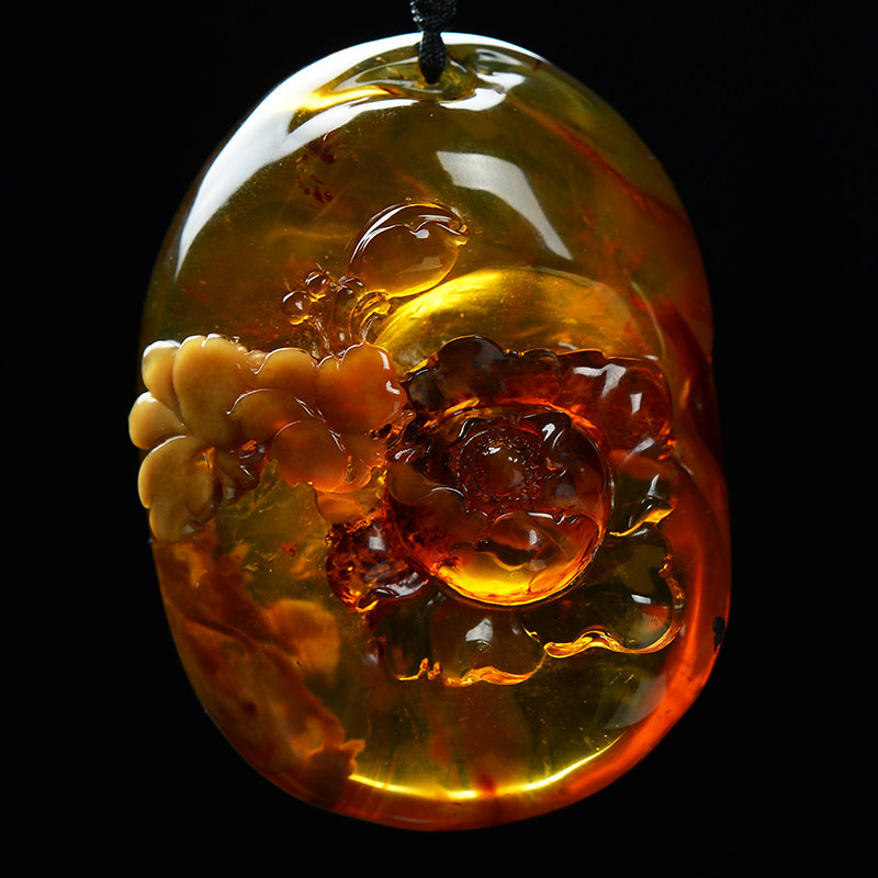 35.9g天然缅甸琥珀花吊坠h4090