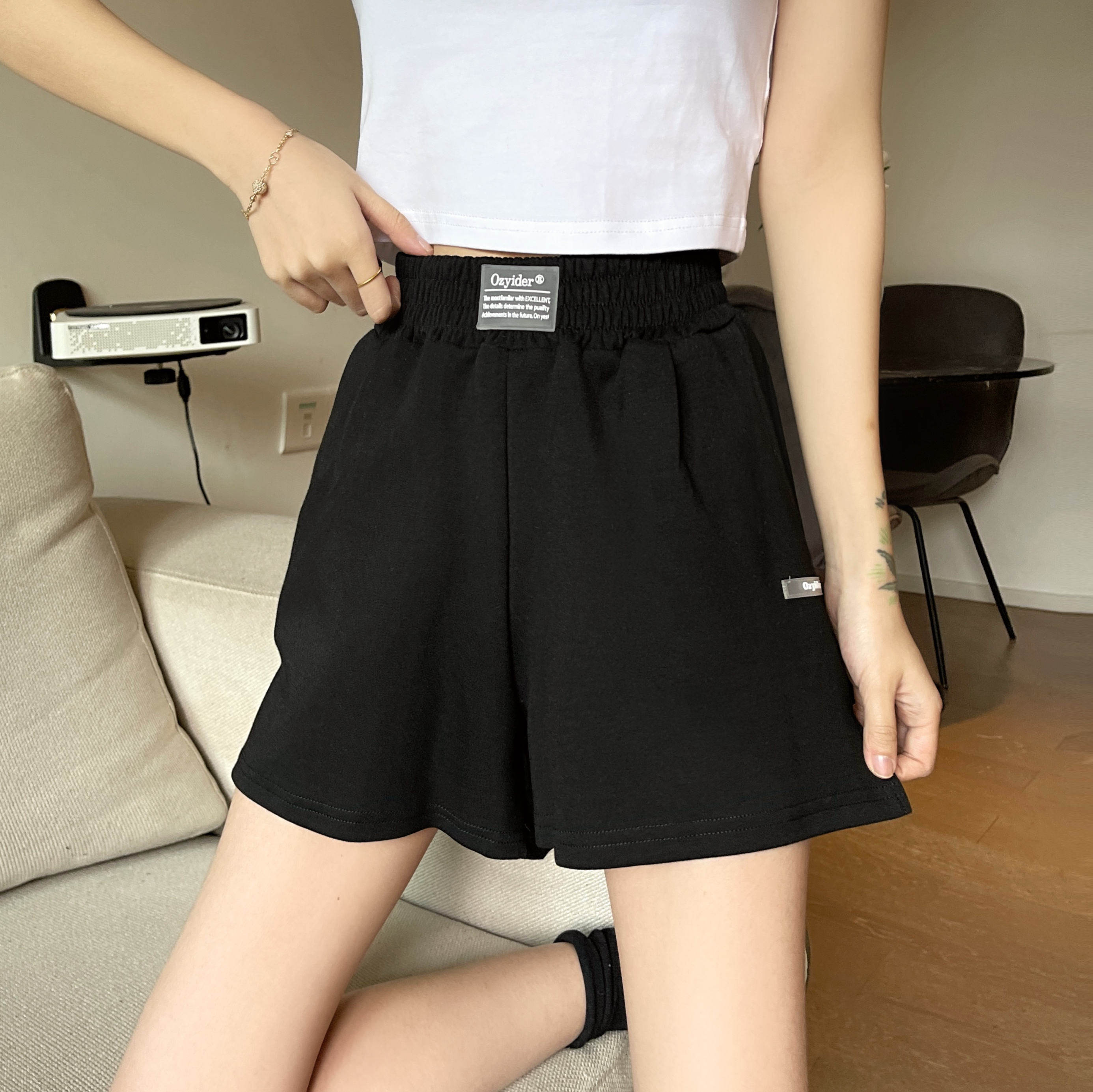 实价实拍有视频超短a字裤子女学生休闲裤高腰宽松休闲短裤女