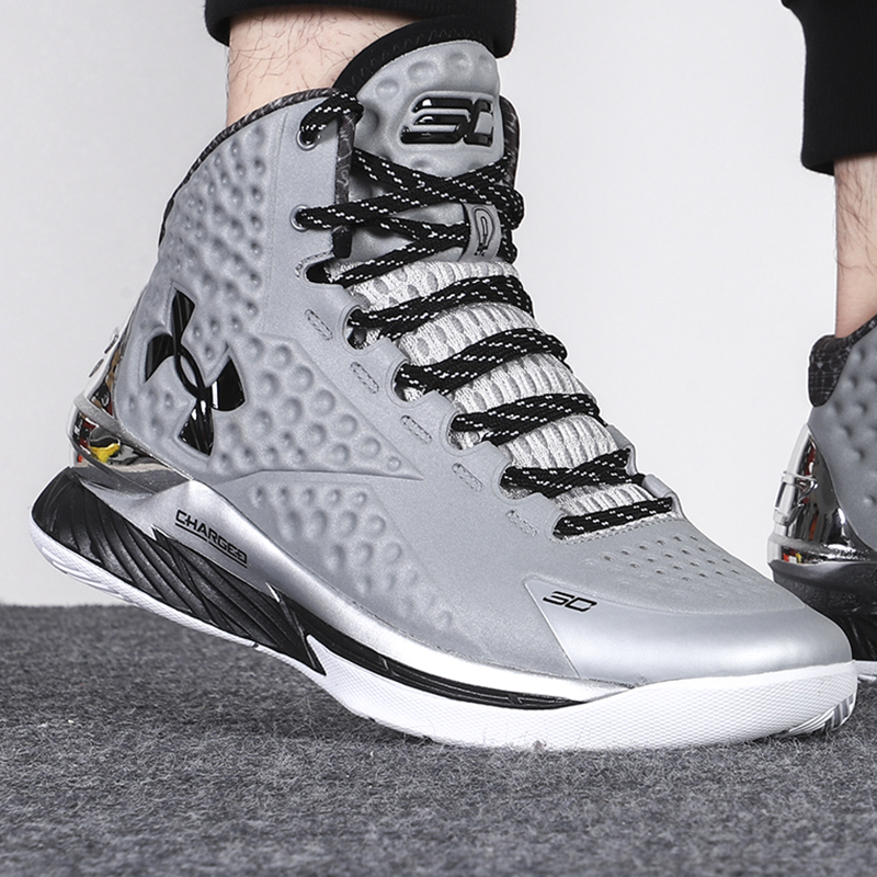 安德玛ua男鞋curry1库里1代复刻黑人月高帮运动篮球鞋3024395