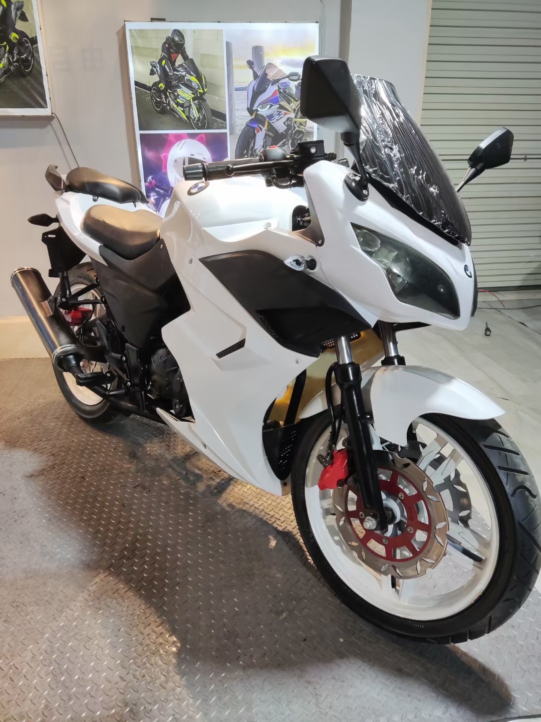 新款地平线s款跑车北极光国产250发动机双缸水冷男女通用摩托车