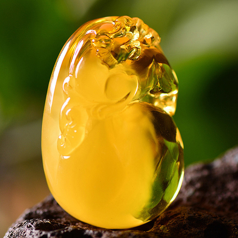 琚少君 琥珀雕刻非遗传人 22.165g 金包蜜貔貅雕件