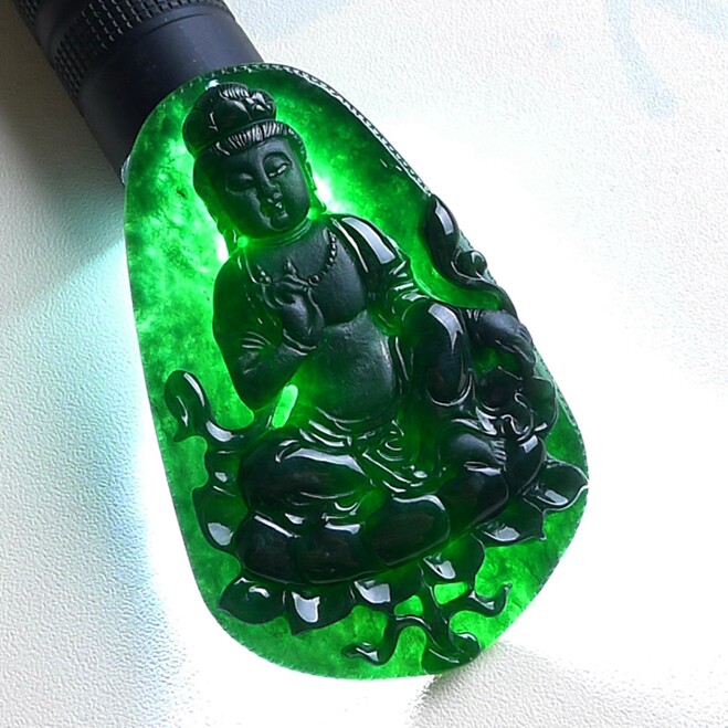 泰熙珠宝 老种墨绿色a货翡翠观音挂件 36.46g