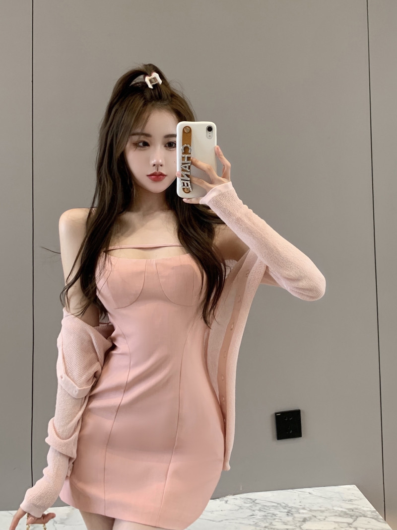 实价实拍！  设计感无袖吊带连衣裙女露肩收腰显瘦性感裙子