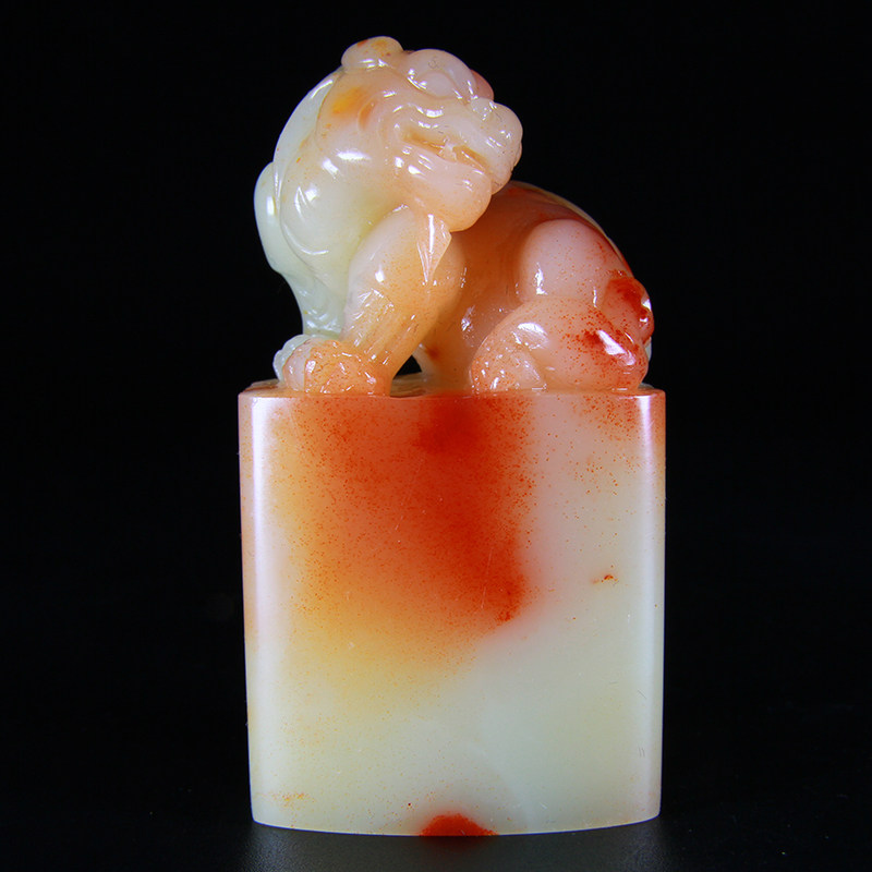 《古兽》国石精品 巧色寿山芙蓉石印章