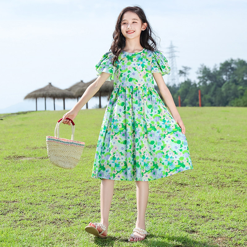 网红女童纯棉连衣裙韩版洋气2022新款夏季小女孩碎花薄款公主裙子