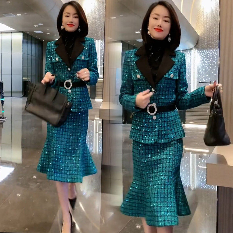 网红抖音同款时尚套装裙女2021年秋冬新款气质女神范外套鱼尾裙