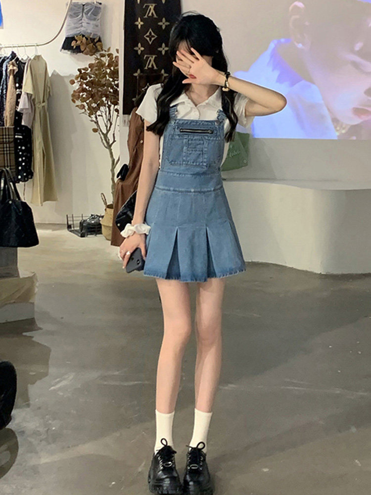 夏季甜美可爱百褶设计感小众牛仔背带裙女修身显瘦百搭吊带连衣裙