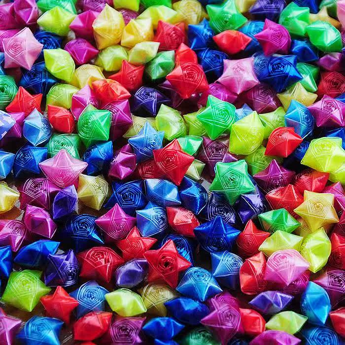 Package mail luminous plastic straw star star lucky star在类目 家居饰品, 创意饰品, 幸运星/瓶中 - 来自Buy2taobao.com提供专业的淘宝代购服务