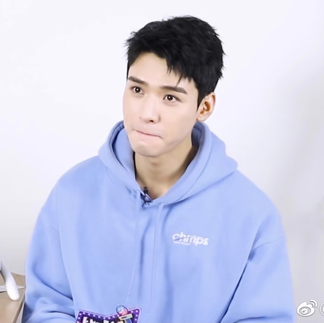 天蓝色潮牌champs龚俊子西蒙同款刺绣宽松连帽卫衣男女情侣款秋冬