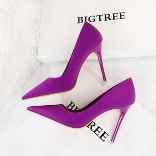 紫色高跟鞋女夏高级感职业细跟超高跟绸缎浅口尖头大码41-43单鞋