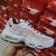 Nike Air Max 95女子复古气垫休闲鞋减震跑步鞋运动鞋CV8828-100