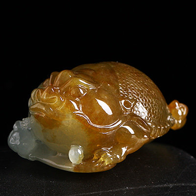 天然缅甸翡翠a货冰糯种龙头龟 53.98克