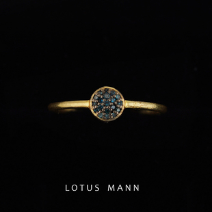Lotus Mann蓝钻/香槟色天然钻石镶嵌迷你戒指
