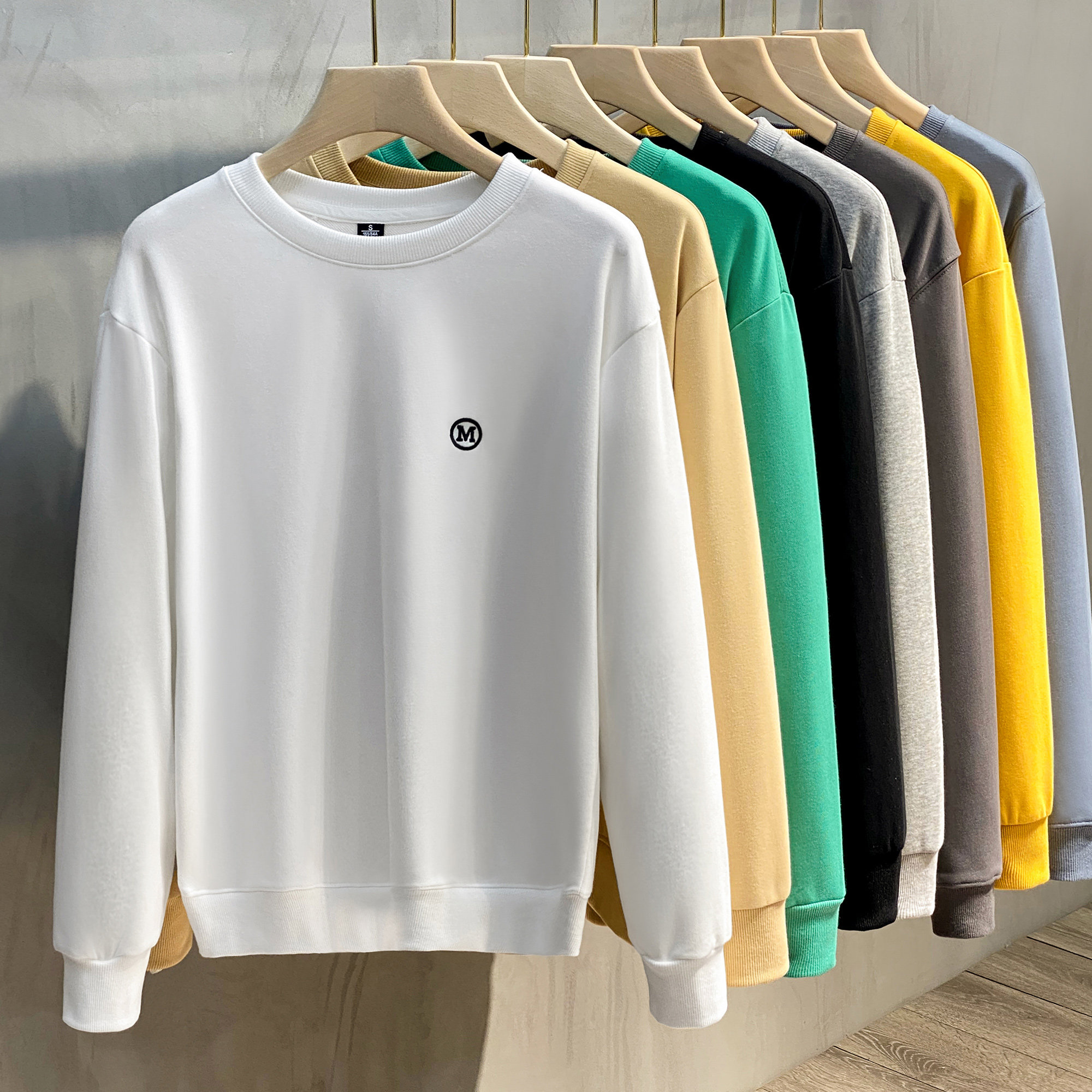 2021年春秋季新款圆领卫衣男长袖t恤韩版潮上衣服ins字母刺绣白色