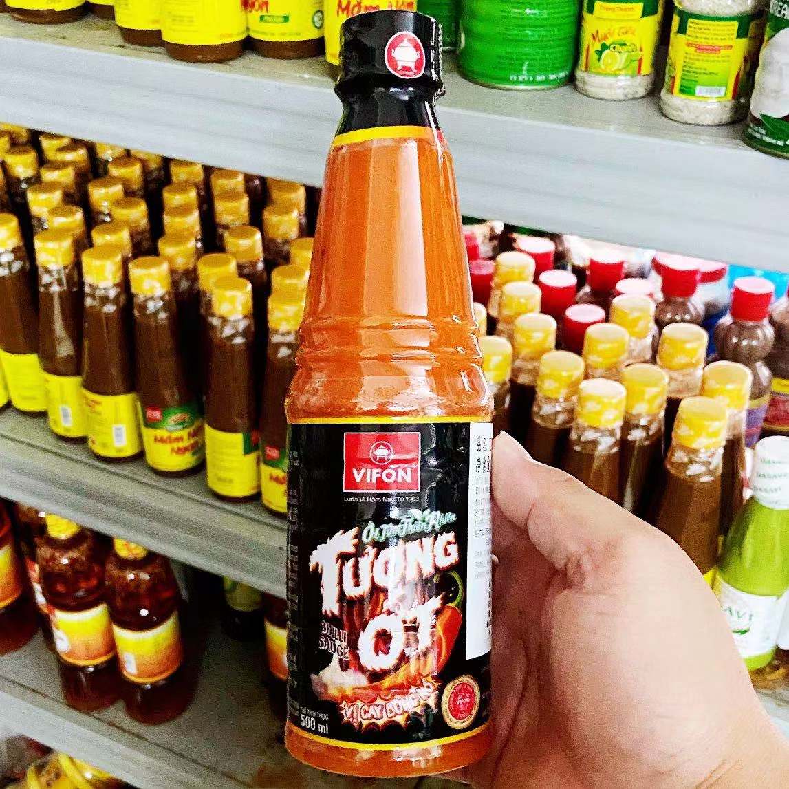 越南蒜蓉辣椒酱500毫升长期供应各种东南亚特色美食辣椒酱