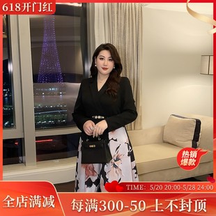 GLEC高端胖mm大码女装2024新款法式收腰拼接印花假两件西装连衣裙