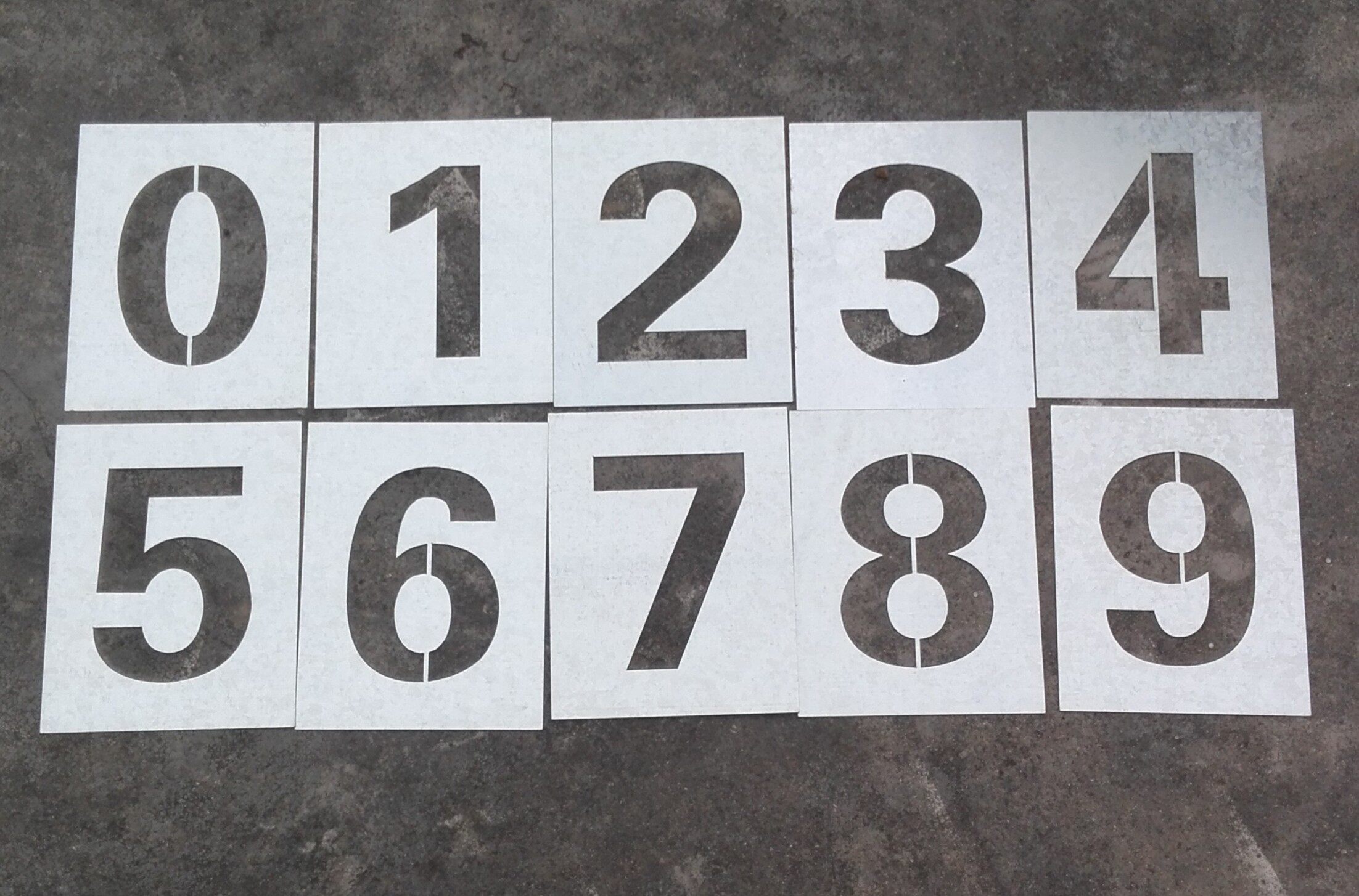 一折pvc字_字母数字镂空字喷漆模板 不锈钢空心字放样装修广告模板pvc