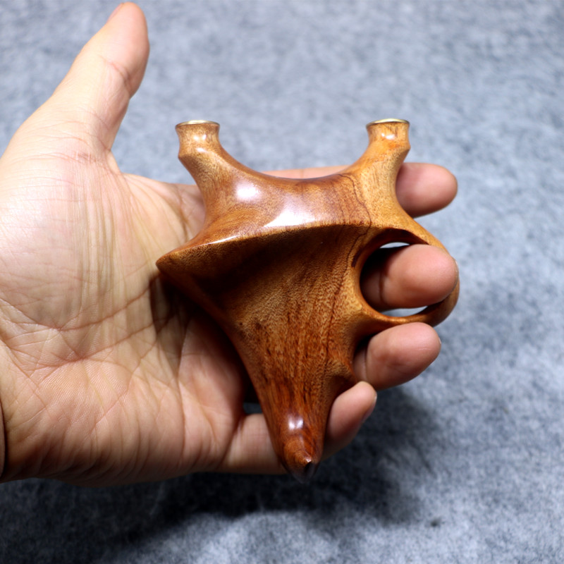 新款紫光檀实木弹弓原木把高精度弹弓大威力扁皮飞虎弹弓架玩具