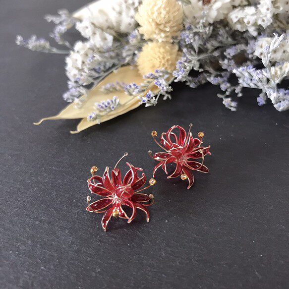 彼岸花造花液耳钉