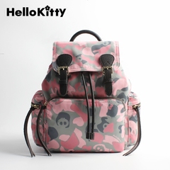 hellokitty正品迷彩印花女可爱凯蒂猫牛津布休闲时尚情侣双肩背包