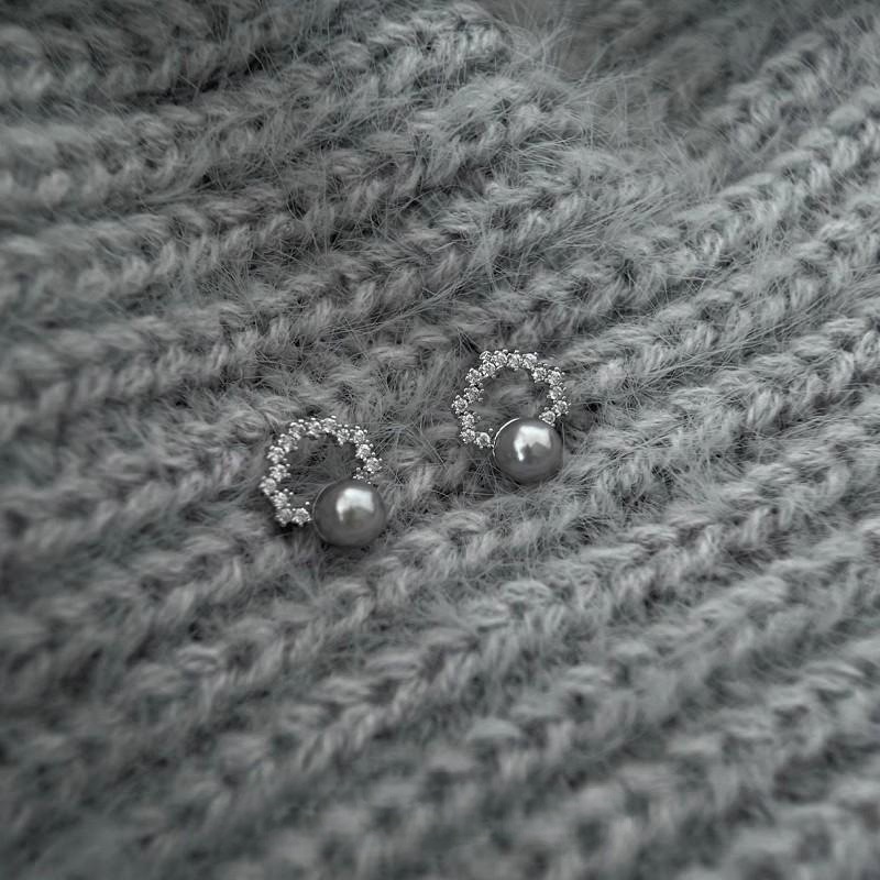 银灰色珍珠环形锆石闪钻耳钉轻奢气质高级感耳环女新款简约配饰