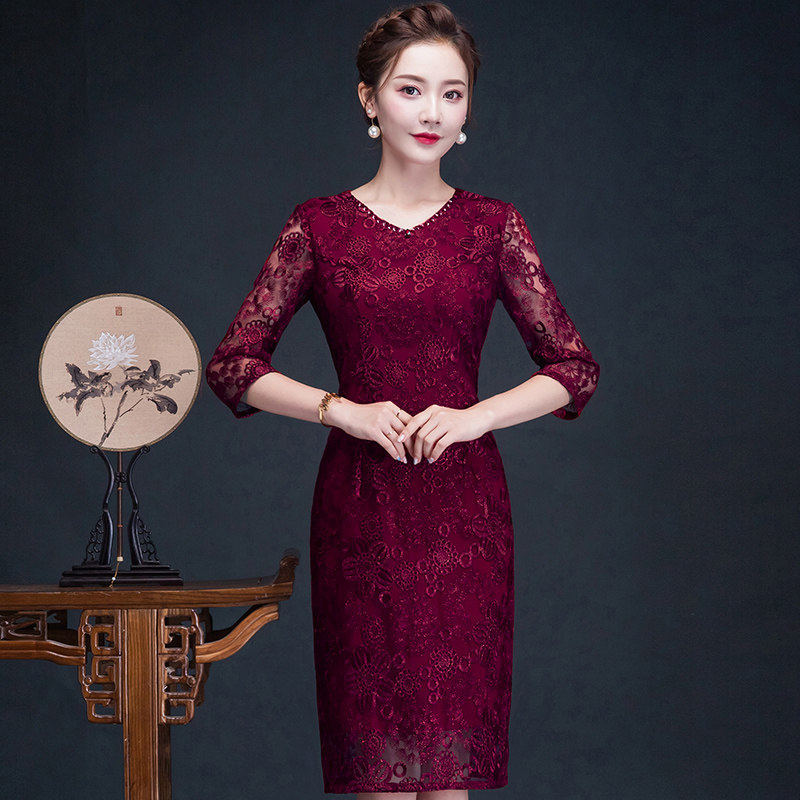 酒红妈妈装婚宴蕾丝旗袍儿女结婚喜婆婆丈母娘婚礼旗袍裙礼服春季