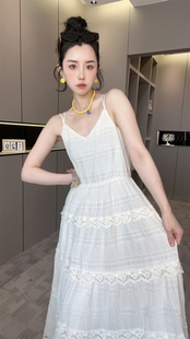 法式连衣裙2024新款女夏季高级感吊带蛋糕裙蕾丝拼接气质收腰欧货