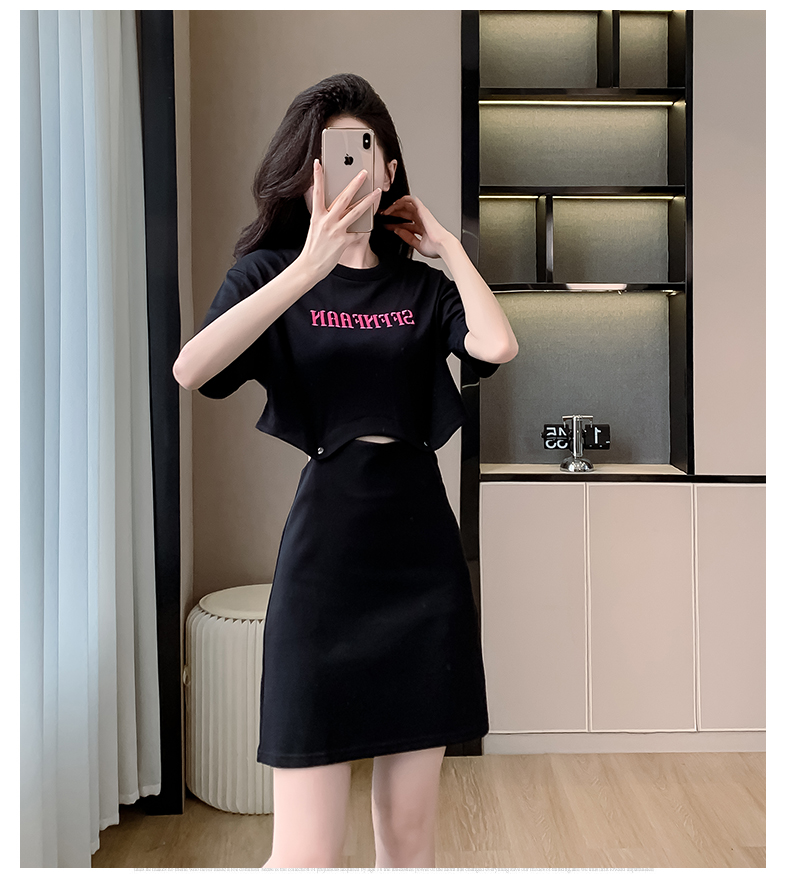 设计感黑色连衣裙女夏2024新款高级感小众气质休闲高腰短袖