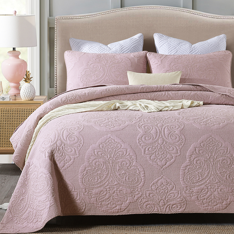 藕粉色欧美双面绣花绗缝被三件套可机洗夹棉床单纯棉床盖榻榻米垫
