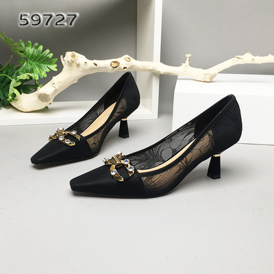 迪尼莎2022春款单鞋金属扣尖头浅口网纱细跟高跟真皮女鞋59727