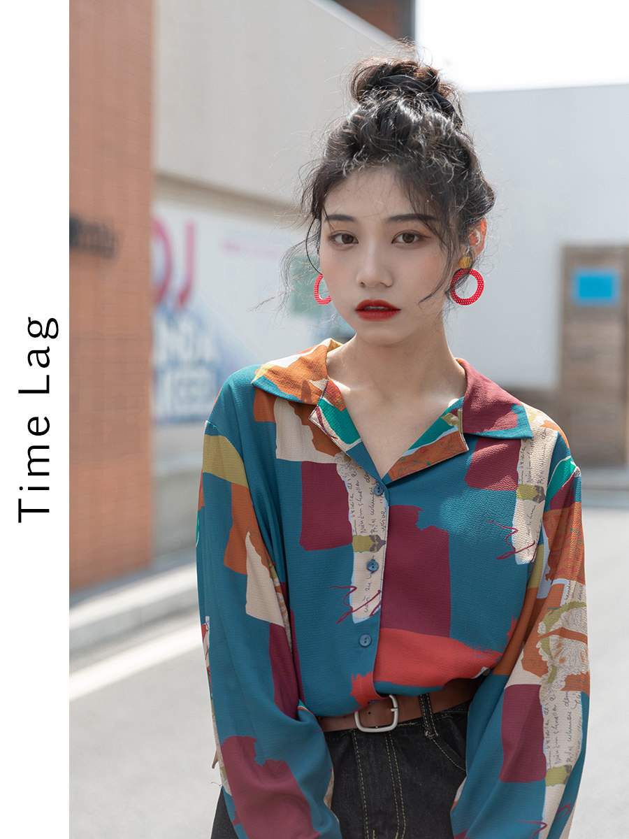 热销花衬衫女复古_时差 复古港风衬衫女春秋长袖薄款高级感印花衬衣