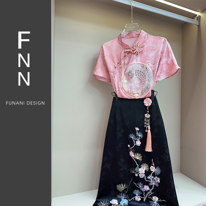 芙娜妮新中式重工刺绣两件套半身裙2024年夏季新款长裙女F2411658