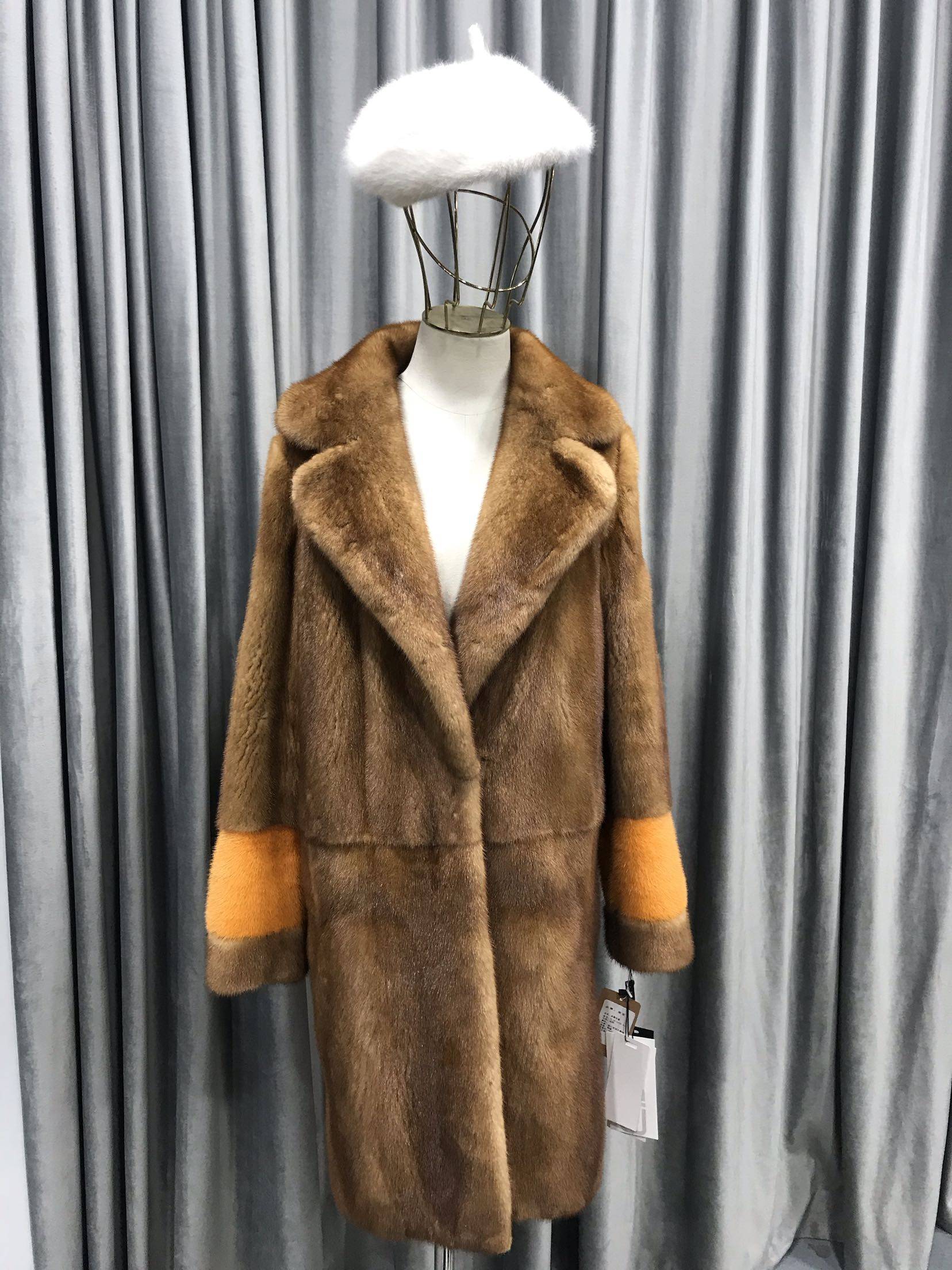 全新进口金貂天鹅绒水貂皮整貂皮草时尚撞色显瘦女款大衣外套