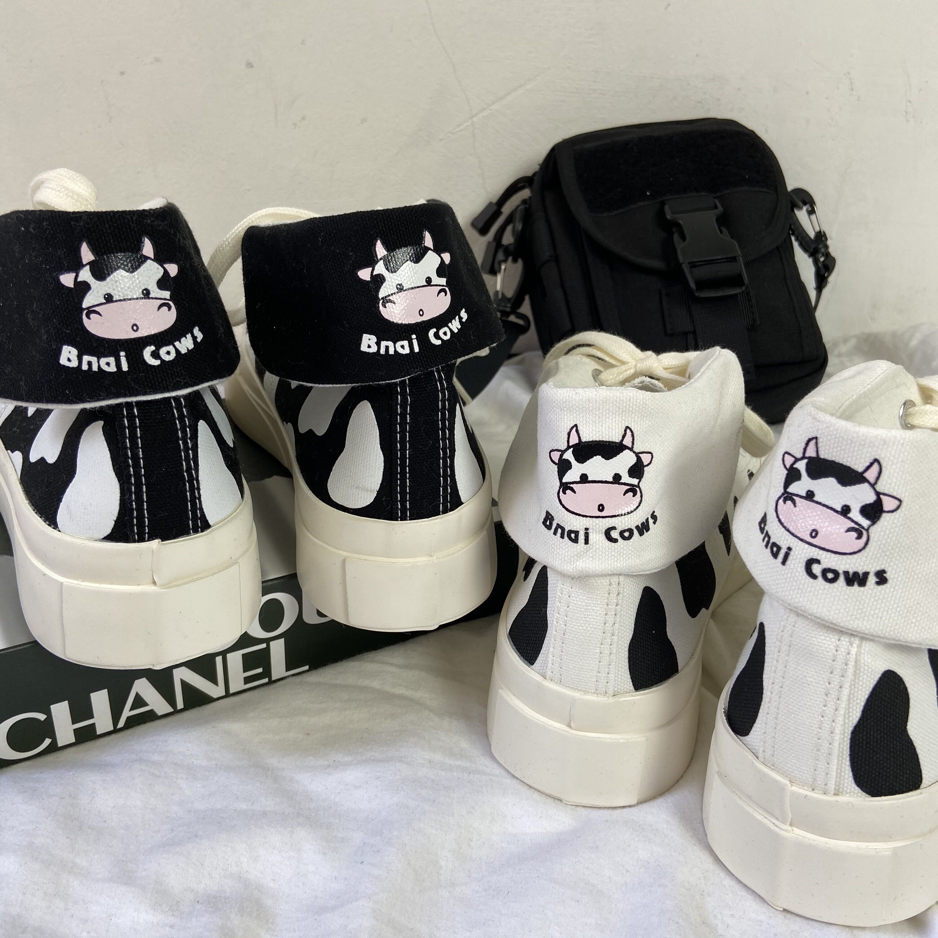奶牛高帮帆布鞋女百搭厚底增高小白圆头丑萌大头鞋小众原创潮板鞋