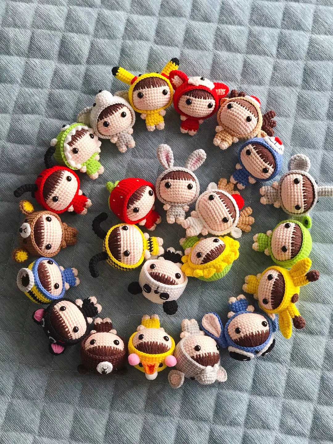 变装娃娃成品现货钩针毛线卡通玩偶纯手工星座挂件钥匙扣8cm包邮