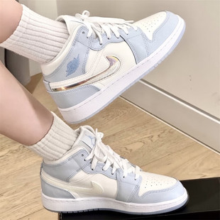 耐克NIKE板鞋aj1女鞋春季新款AIR JORDAN1冰雪奇缘轻便休闲篮球鞋