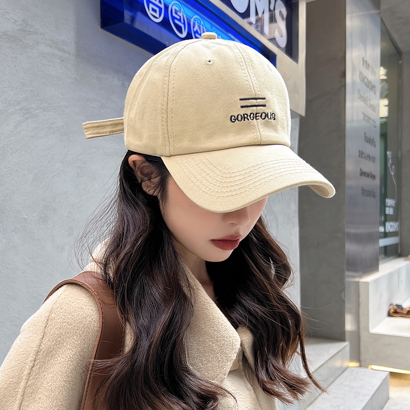 网红款字母棒球帽女潮牌夏韩国ins显脸小软顶春秋冬黑色鸭舌帽子