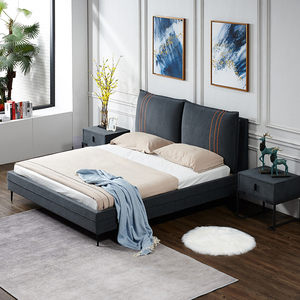 软靠包双人床图片