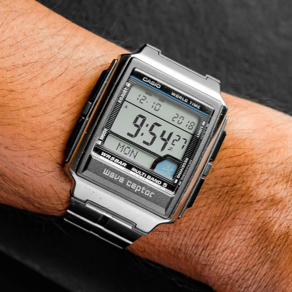 日本casio卡西欧数字电子表wv-59dj-1ajf复古潮流电波科幻腕手表