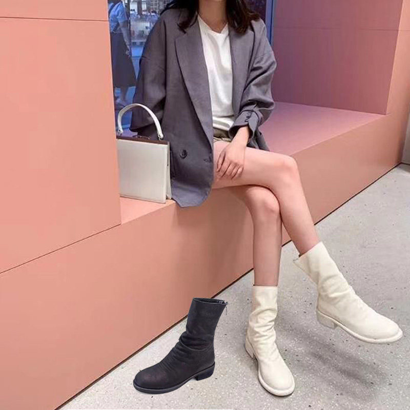 中跟_小短靴女2019新款冬网红新潮后拉链粗跟皮靴白色马丁靴女中筒靴