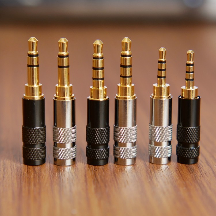 迷你3.5mm三节四节立体声2.5mm平衡耳机插头4mm耳机保护套