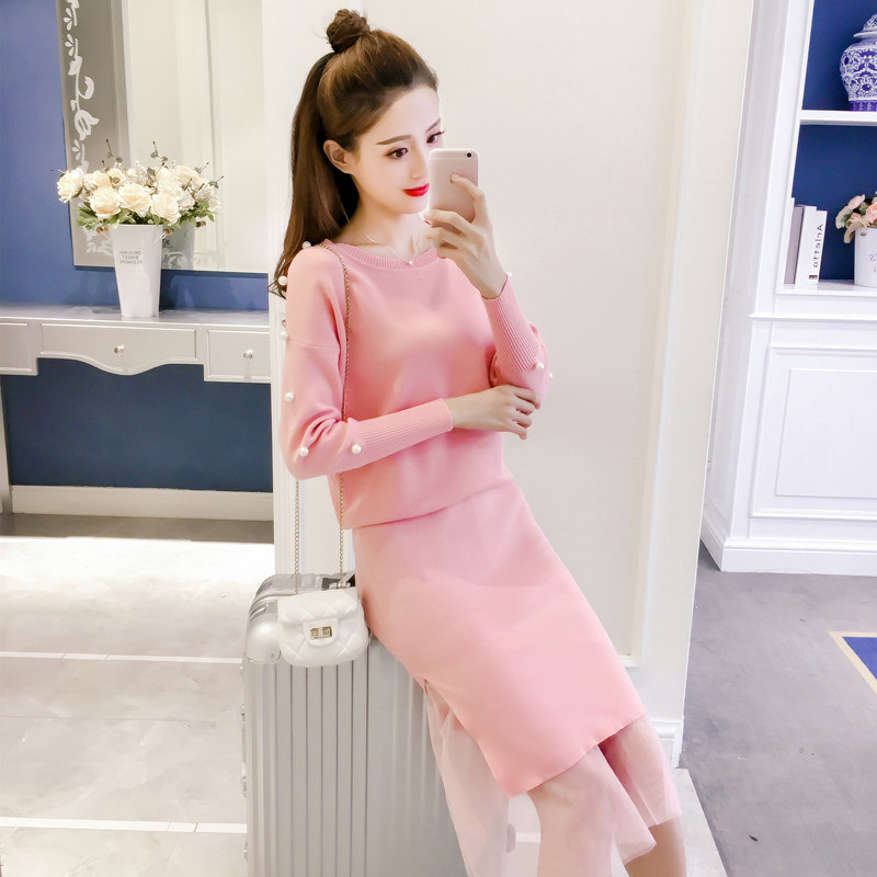 珍珠套装女装_2019秋装新款韩版女装打底珍珠针织衫网纱拼接开叉两件